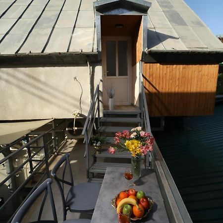 Rustaveli Apartment With Gym Тбилиси Экстерьер фото