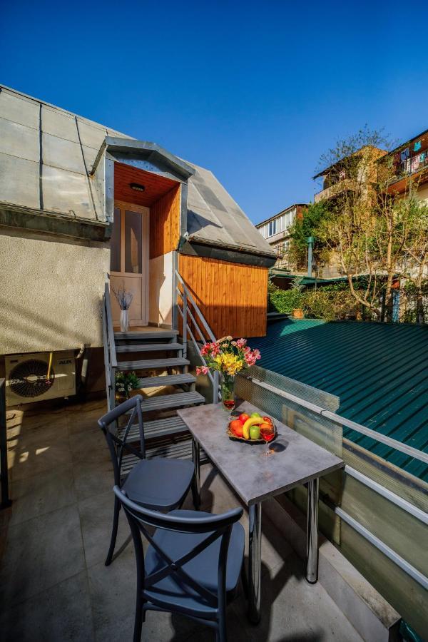 Rustaveli Apartment With Gym Тбилиси Экстерьер фото